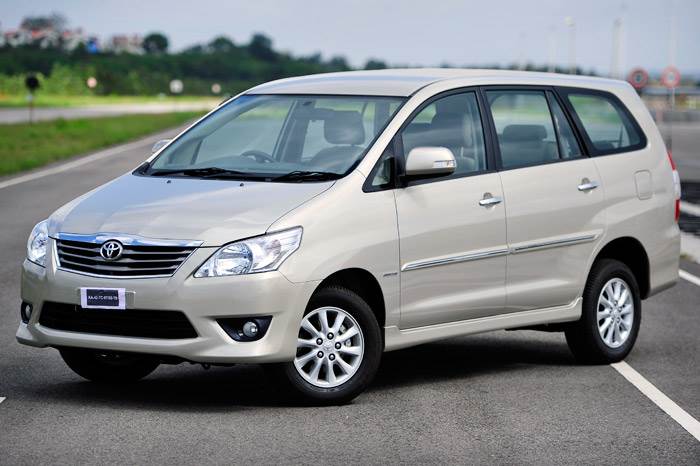 rent a car innova